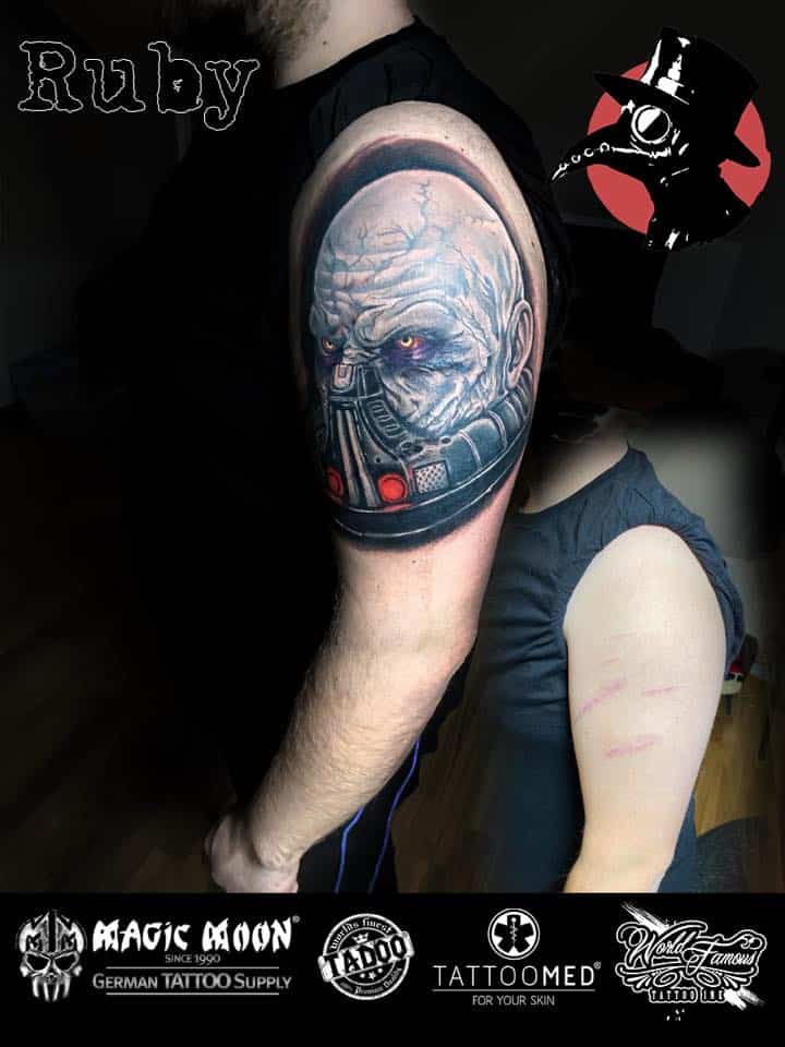 Narben Cover Up Tattoo Spezialist