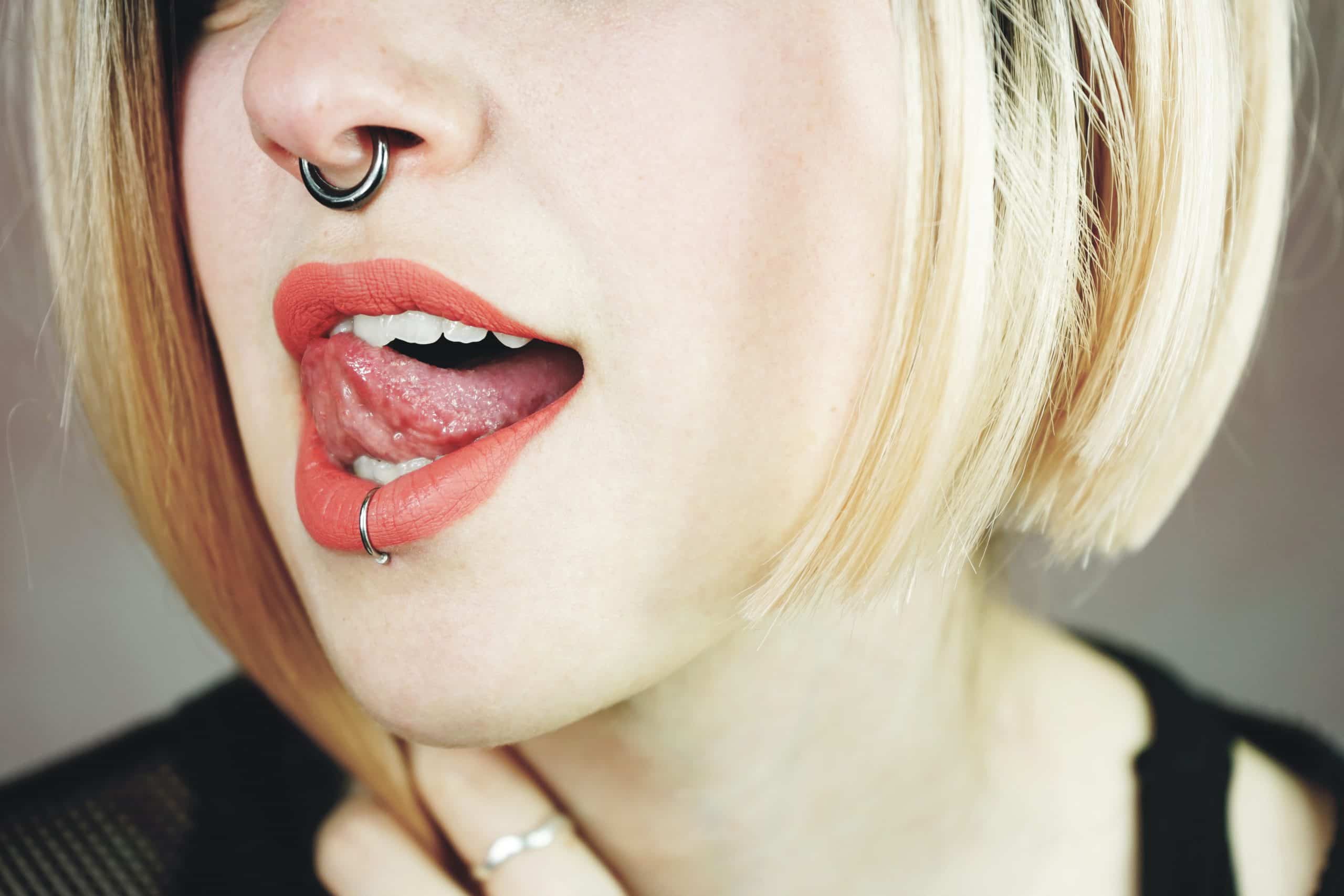 septum piercing